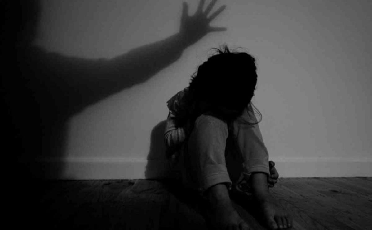Сэрээ улайсгаж гурван хүүхдийг түлж гэмтээжээ