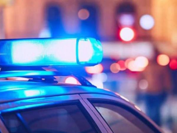 Шөнийн цагаар ганцаараа явж байсан эмэгтэйг дээрэмджээ