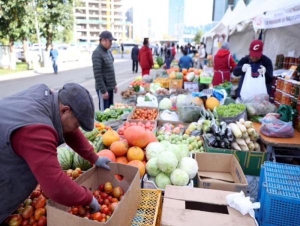 Ерөнхий сайд Г.Занданшатар тариаланч, ногоочидтой уулзлаа