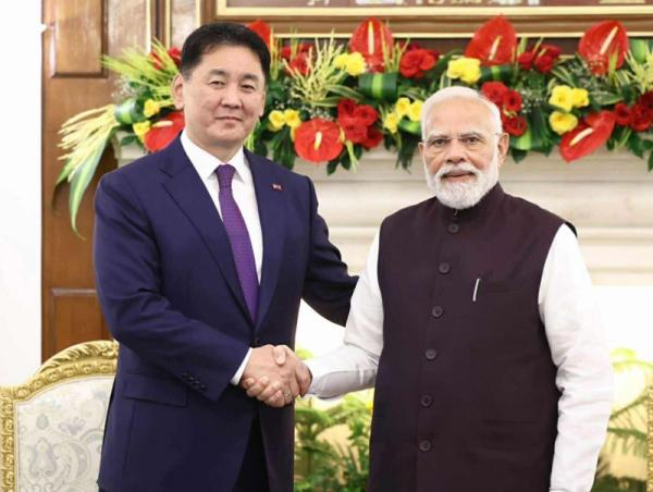 Монгол Улсын Ерөнхийлөгч У.Хүрэлсүх, Бүгд Найрамдах Энэтхэг Улсын Ерөнхий Сайд Нарендра Моди нар албан ёсны хэлэлцээ хийлээ