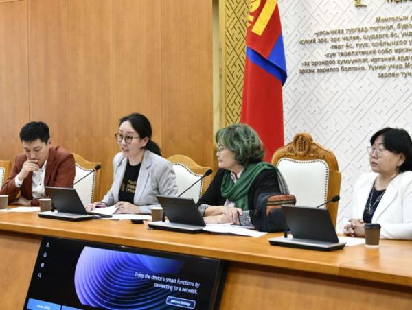 Ахмад настны тухай хуулийн хэрэгжилттэй танилцах төлөвлөгөөг ахмадуудтай хамтран хэлэлцлээ