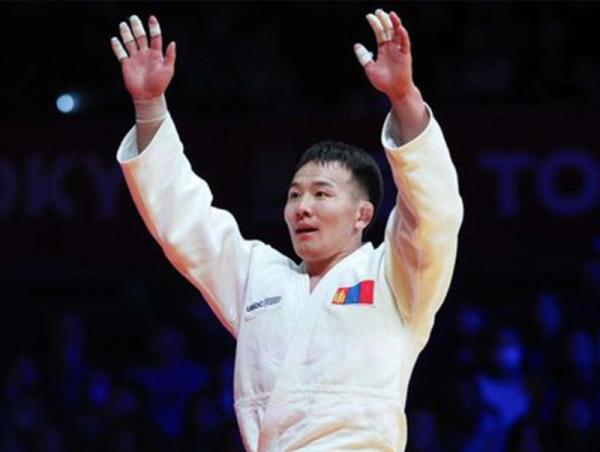 Токиогийн &ldquo;Их дуулга&rdquo;-аас О.Уранбаяр хүрэл медаль хүртлээ