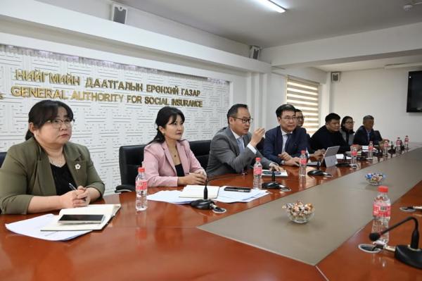 НИЙГМИЙН ДААТГАЛЫН САНГИЙН ХӨРӨНГИЙГ ЭРСДЭЛЭЭС ХАМГААЛАХАД АВЛИГАТАЙ ТЭМЦЭХ ГАЗАРТАЙ ХАМТРАН АЖИЛЛАНА