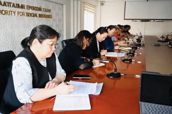 НДЕГ-ЫН АХЛАХ МЭРГЭЖИЛТНҮҮДИЙН ЗӨВЛӨЛИЙГ БАЙГУУЛЛАА