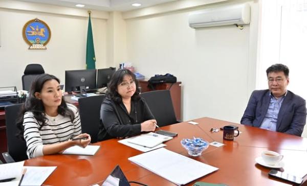 НИЙГМИЙН ДААТГАЛЫН ҮЙЛ АЖИЛЛАГААГ САЙЖРУУЛАХ, МЭДЭЭЛЭЛ ЛАВЛАГААГ 24/7 ӨГӨХ УХААЛАГ ШИЙДЛИЙГ СУДЛАН АЖИЛЛАЖ БАЙНА