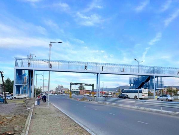 Таван шарын явган зорчигчийн гүүрэн гарцын барилга угсралтын ажлыг хийхээр бэлтгэж байна