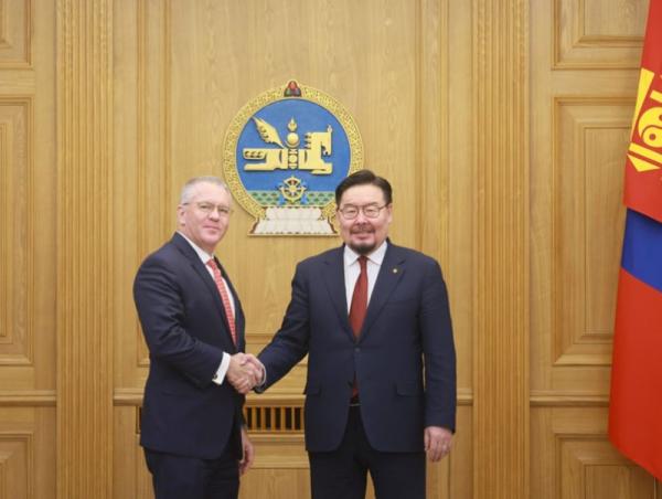 АНУ-ын Төрийн департаментын Зүүн Ази, Номхон далайн орнуудын асуудал хариуцсан Туслах Төрийн нарийн бичгийн дарга бараалхав