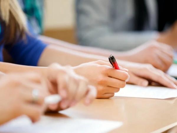 Монгол хэл бичгийн шалгалт дөрөвдүгээр сарын 9, 10-ны өдрүүдэд болно