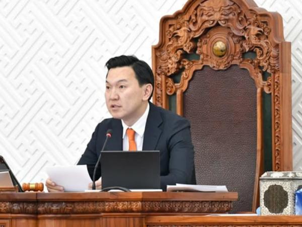 УИХ-ын дарга Н.Учралыг үүрэгт ажлаас нь чөлөөллөө