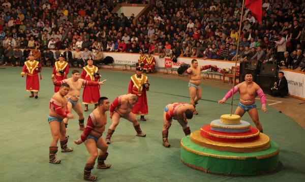 Дөрөвдүгээр сард зохион байгуулагдах хүчит бөхийн барилдааны хуваарь