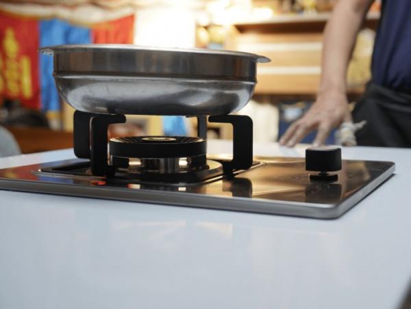 Нийслэлийн 5 дүүргийн 35 хорооны 51080 өрхийг шингэрүүлсэн хийн халаалтад үе шаттайгаар шилжүүлнэ