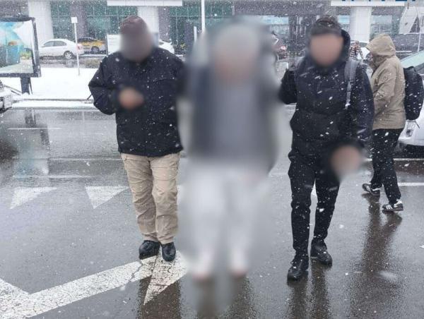 Интерполын “Улаан булант” зар мэдээгээр эрэн сурвалжлагдаж байсан иргэнийг “шувуу” ажиллагааны хүрээнд баривчлан, албадан авчирлаа