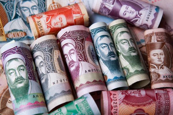 Төсвийн алдагдал 492.7 тэрбумд хүрлээ