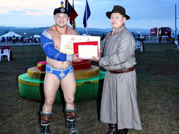 Нийслэлийн иргэдийн баяр, хүрээ цам даншиг наадамд Д.Амарсайхан начин түрүүллээ