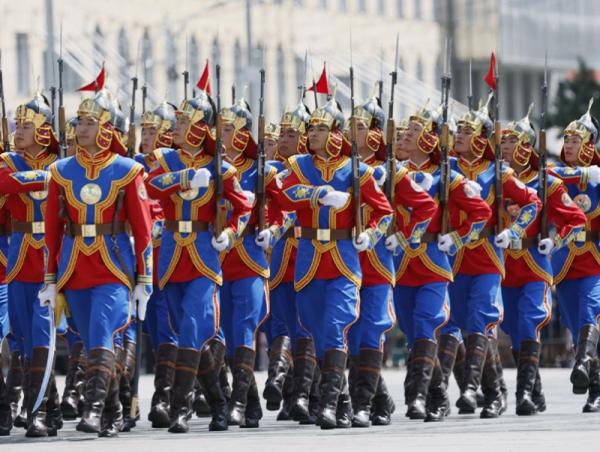 Цэргийн ёслолын жагсаалд хууль сахиулах байгууллагын 1500 гаруй алба хаагч оролцлоо