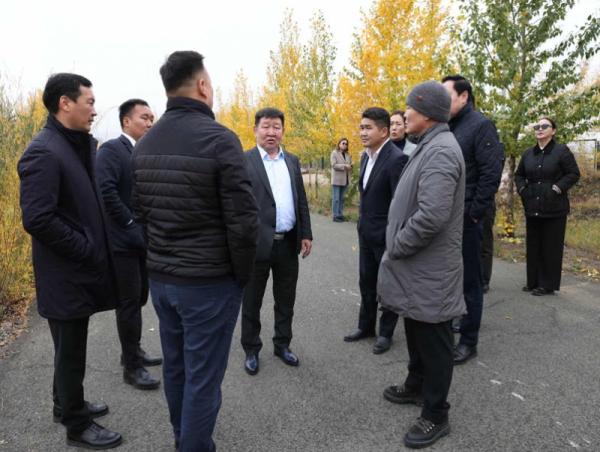 Х.Нямбаатар: Үндэсний цэцэрлэгт хүрээлэнг илүү хүртээмжтэй болгох зорилгоор хоёр хаалга нэмж гаргаж, явган хүний замыг хамтад нь шийднэ