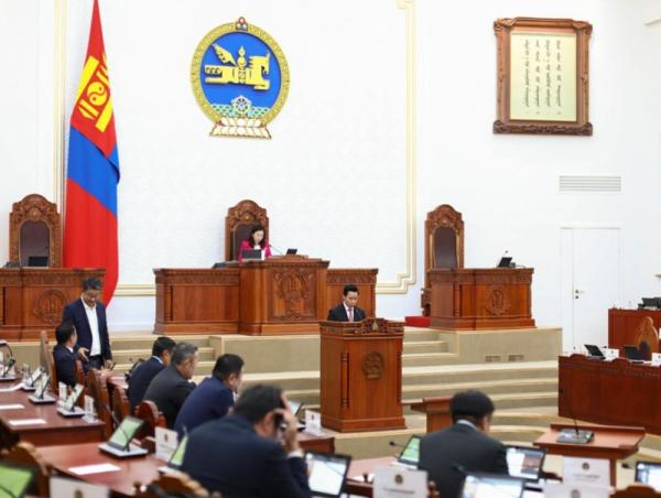 &ldquo;Алт-3&rdquo; аяныг хэрэгжүүлэхтэй холбоотой тогтоолд Ерөнхийлөгчийн тавьсан хэсэгчилсэн хоригийг УИХ хүлээн авлаа