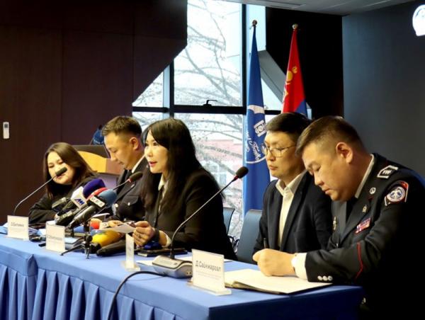 "Дансаа бүү ашиглуул” аяныг эхлүүллээ