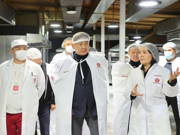 &ldquo;Хүнсний хувьсгал&rdquo;-ын үр дүнд аж ахуйн нэгжүүдийн хүчин чадал нэмэгдэж, үйлдвэрлэлийн хэмжээ өсжээ