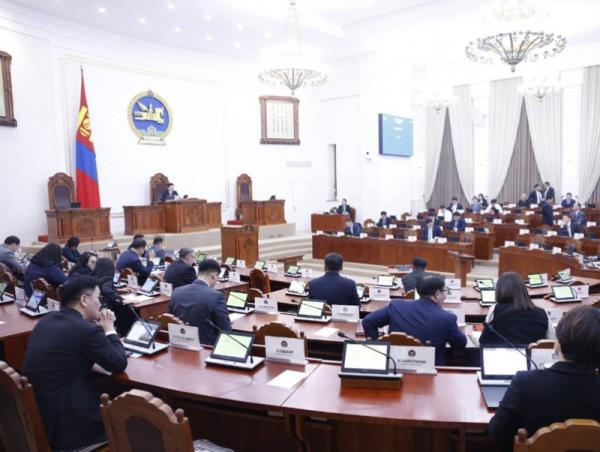 УИХ: СЕХ-ны дарга, гишүүнээс чөлөөлөх тухай асуудлыг хэлэлцлээ
