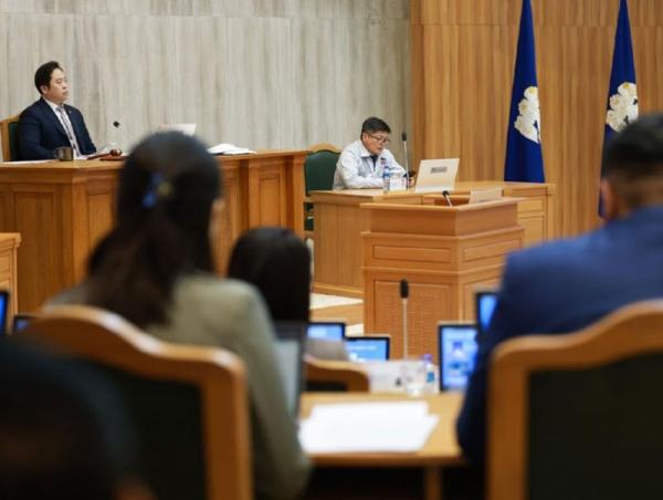 Нийслэлийн ирэх 5 жилийн төлөвлөгөөг баталлаа