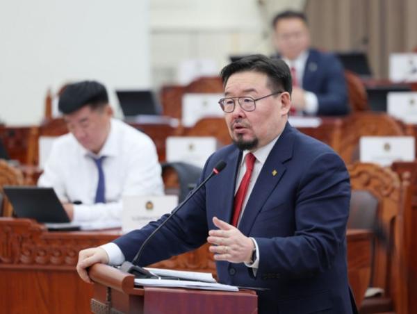 Г.Занданшатар: Валютын нөөц 6.5 тэрбум ам.доллар давах хүлээлттэй байгаа нь бодит үр дүн