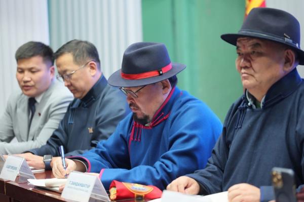 Солонготын даваанаас Хөвсгөл аймгийн Жаргалант- Шинэ-Идэр-Мөрөн чиглэлд 157 км босоо тэнхлэгийн авто замын ажлыг ирэх онд эхлүүлнэ