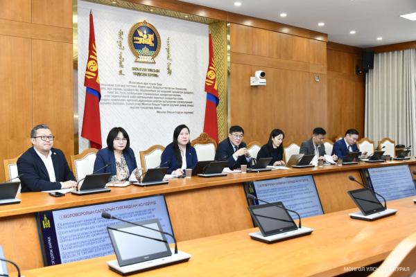 Ж.Галбадрах: Сургалтын орчин аль ч шатанд хангалтгүй, оюутанд ээлгүй байна