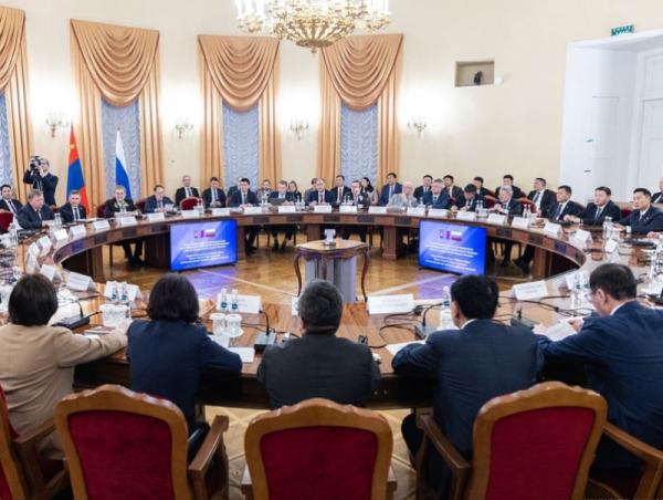 Монгол Улсын Их Хурал болон ОХУ-ын Холбооны Хурал хоорондын хамтын ажиллагааны Комиссын хоёрдугаар хуралдаан боллоо