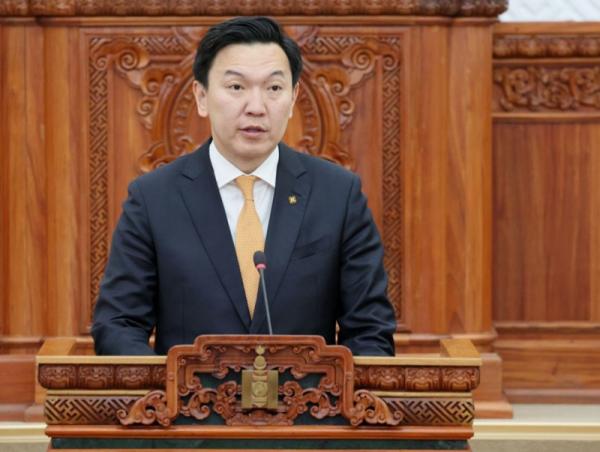 &ldquo;Импортын барааны гаалийн албан татварын хувь хэмжээ батлах тухай&rdquo; УИХ-ын тогтоолд өөрчлөлт оруулах тухай төслийг УИХ-д танилцуулав