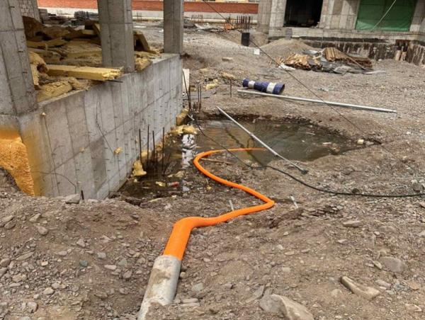 Дунд гол руу техникийн бохирдолтой хөрсний ус шавхсан зөрчлийг илрүүлж, таслан зогсоолоо