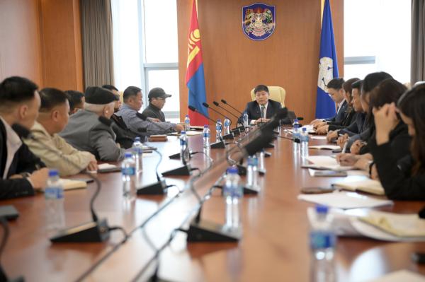 Компаниудын тавьсан шаардлагын дагуу хаврын хэрэгцээний махыг нэмэгдсэн үнээр худалдаалж эхэлнэ