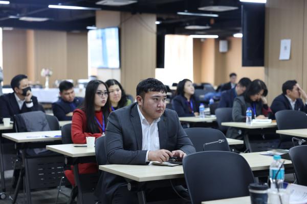 &ldquo;Улаанбаатар-Сөүл&rdquo; орон сууцны бодлогын хэлэлцүүлэг эхний өдрөө үргэлжилж байна