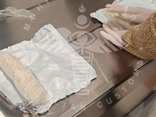 ГЕГ: 417 грамм метамфетаминыг улсын хилээр хууль бусаар нэвтрүүлэхийг завдсан үйлдлийг илрүүллээ