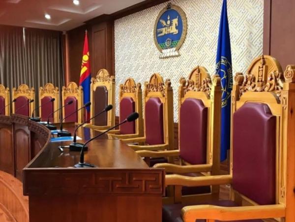 Газрыг чөлөөлөх, нөхөн олговрыг олгох заалтаар маргаан үүсгэлээ