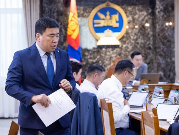 Ургамал, ургамлын гаралтай бүтээгдэхүүн, зохицуулалттай эд, материалыг 10 боомтоор экспортлохоор боллоо