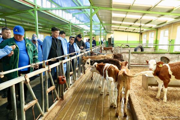 Улсын Их Хурлын дарга С.Бямбацогт Төв аймагт ажиллалаа