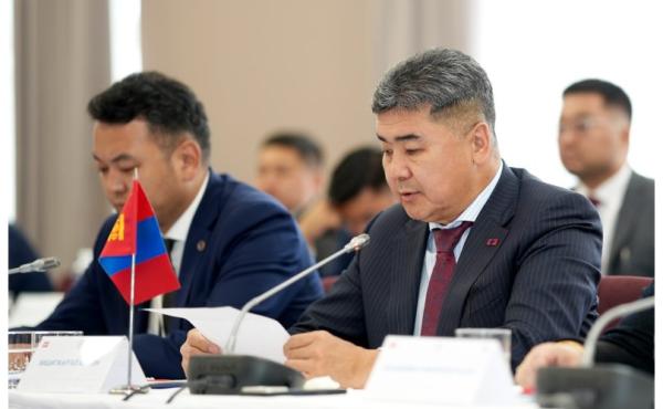 Монгол, ОХУ, БНХАУ-ын төмөр замын төлөөлөгчдийн зөвлөгөөн эхэллээ