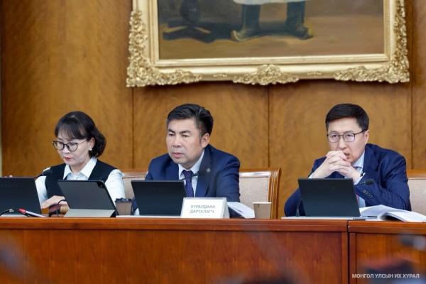 Төсвийн тогтвортой байдлын тухай хуульд нэмэлт, өөрчлөлт оруулах тухай хуулийн төслийг хэлэлцэхийг дэмжлээ