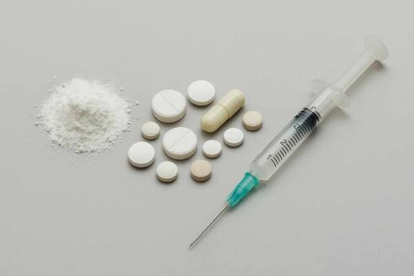 Мансууруулах эм, сэтгэцэд нөлөөт бодистой холбоотой хэрэг 33 хувиар өсжээ