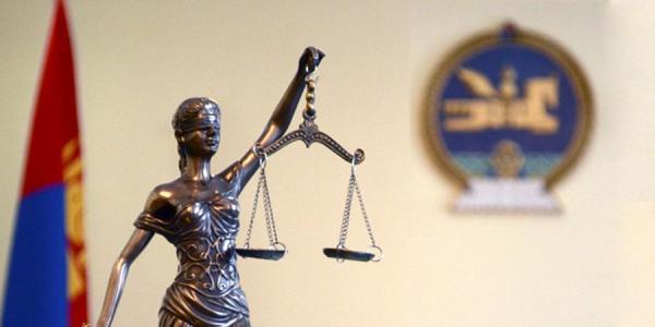 Бусдын эд хөрөнгийг авахаар заналхийлсэн гэх хэргийг прокурорт буцаав